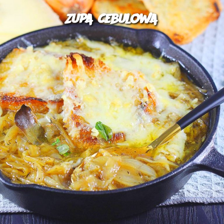 Zupa cebulowa: Przepis na klasyczną, aromatyczną potrawę