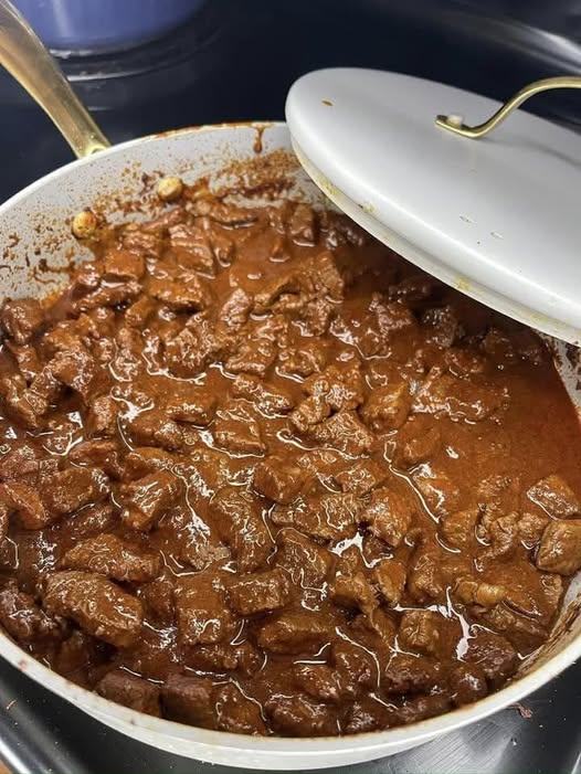 carne guisada z tortillami podłogowymi! !