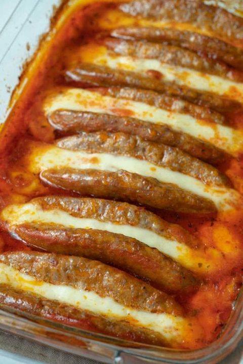 Faszerowana włoska kiełbasa