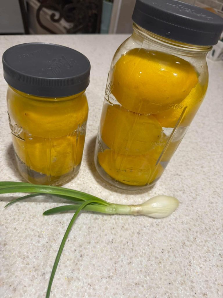 Przestań marnować cytryny i limonki! Oto prosty trik, dzięki któremu będą świeże przez długie miesiące